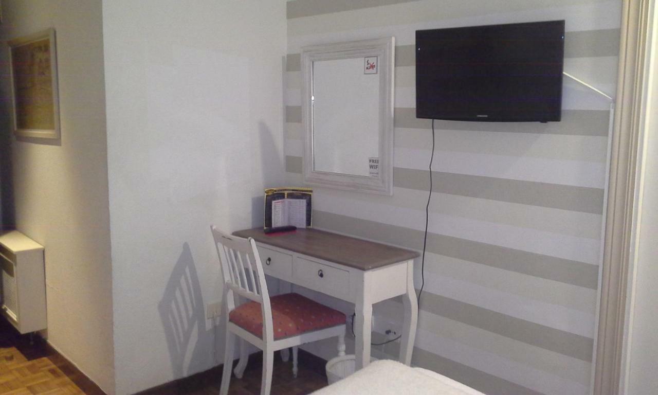 Hotel Central By Myhousespain Χιχόν Εξωτερικό φωτογραφία